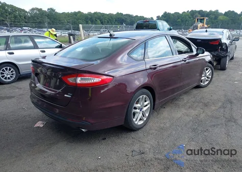 2013 Ford Fusion Se z USA, uszkodzony, nr VIN 3FA6P0HR2DR317945